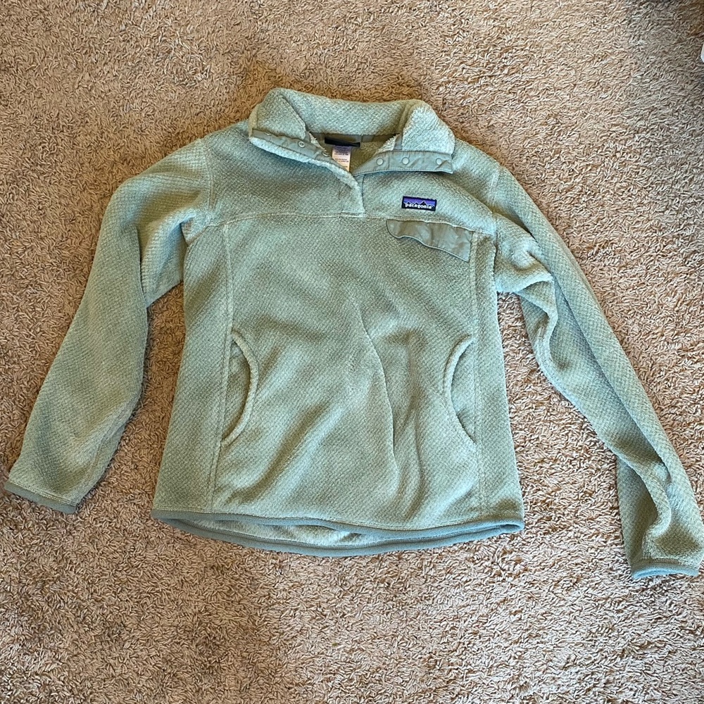 Blue Patagonia pullover sweatshirt